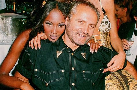 naomi sposa versace|naomi campbell versace daughter.